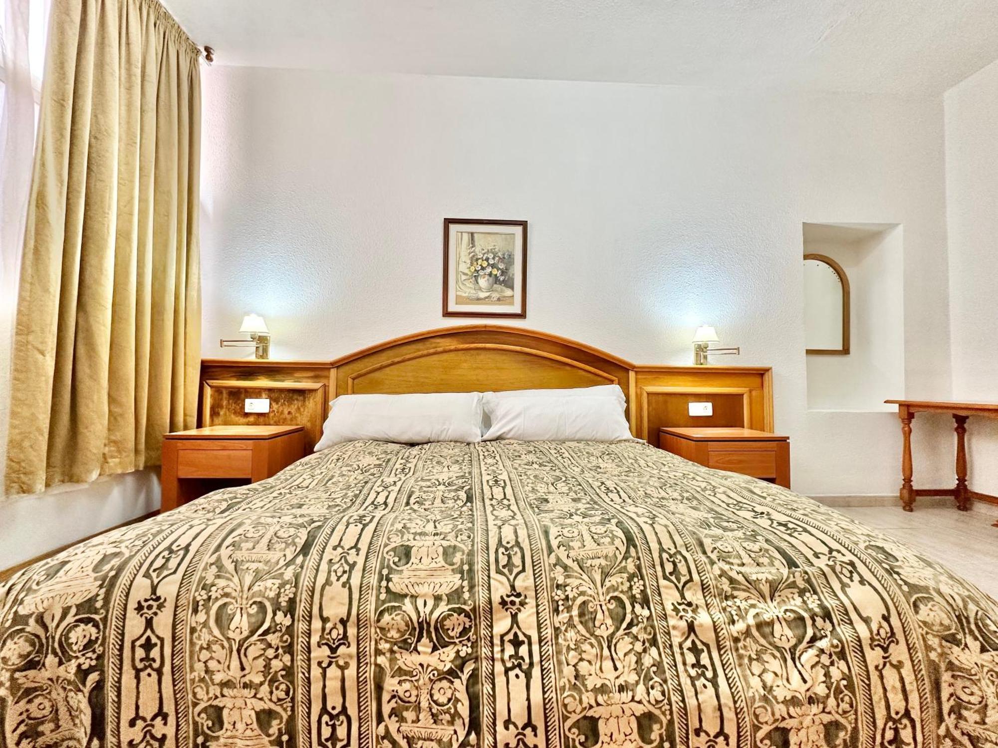Alta Beachside Apartments بويرتو ذي لا كروز المظهر الخارجي الصورة
