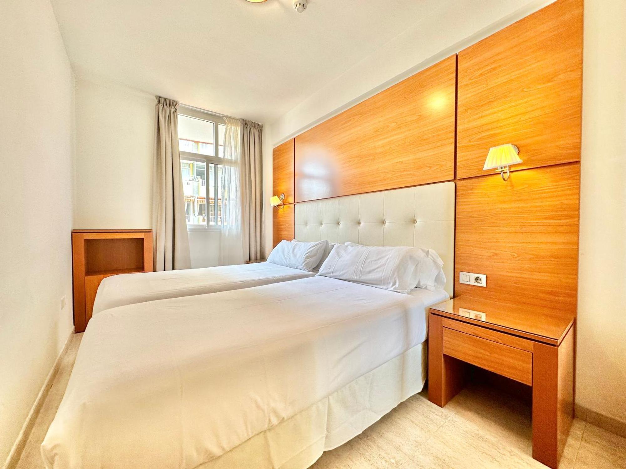 Alta Beachside Apartments بويرتو ذي لا كروز المظهر الخارجي الصورة