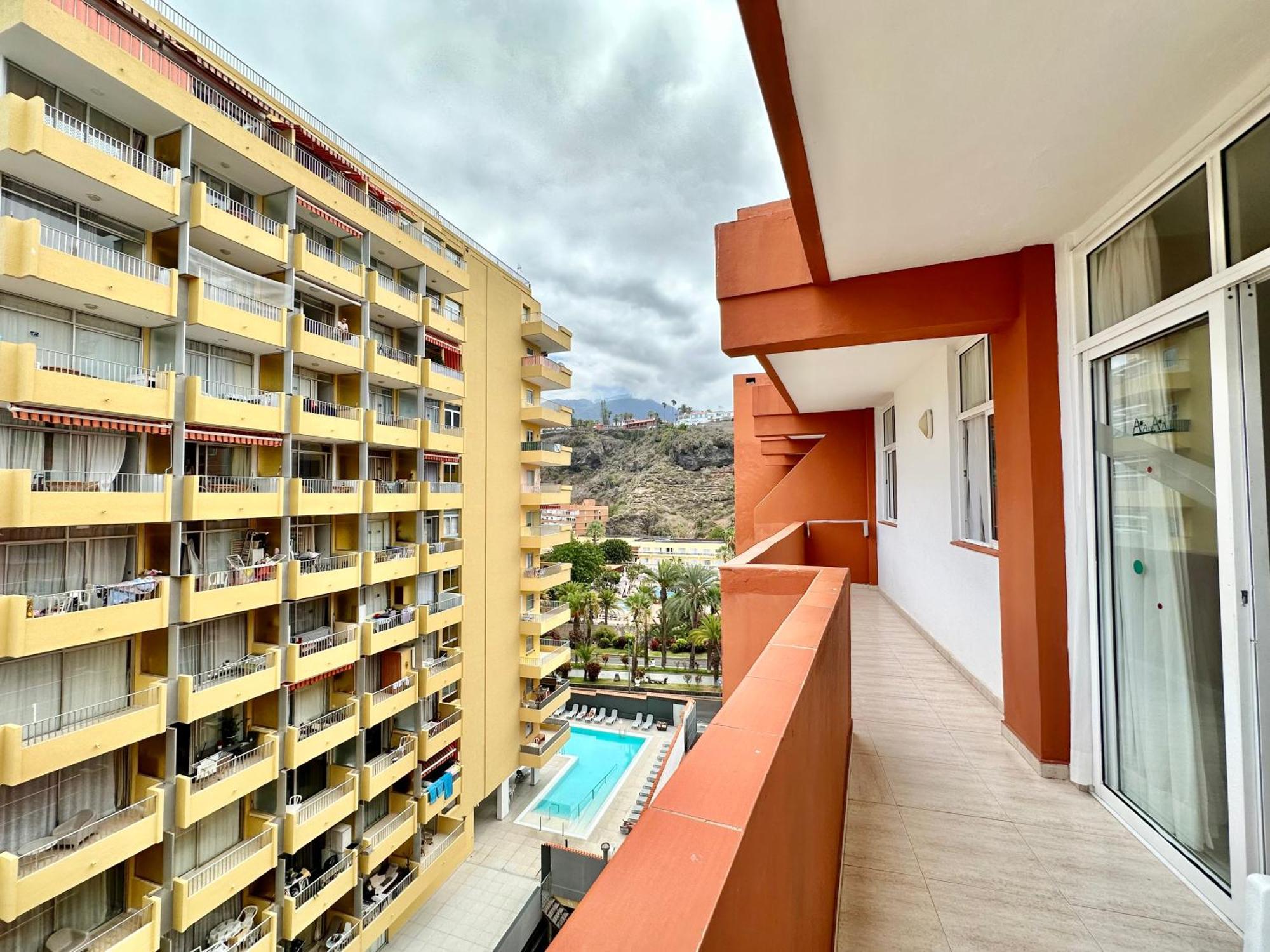 Alta Beachside Apartments بويرتو ذي لا كروز المظهر الخارجي الصورة