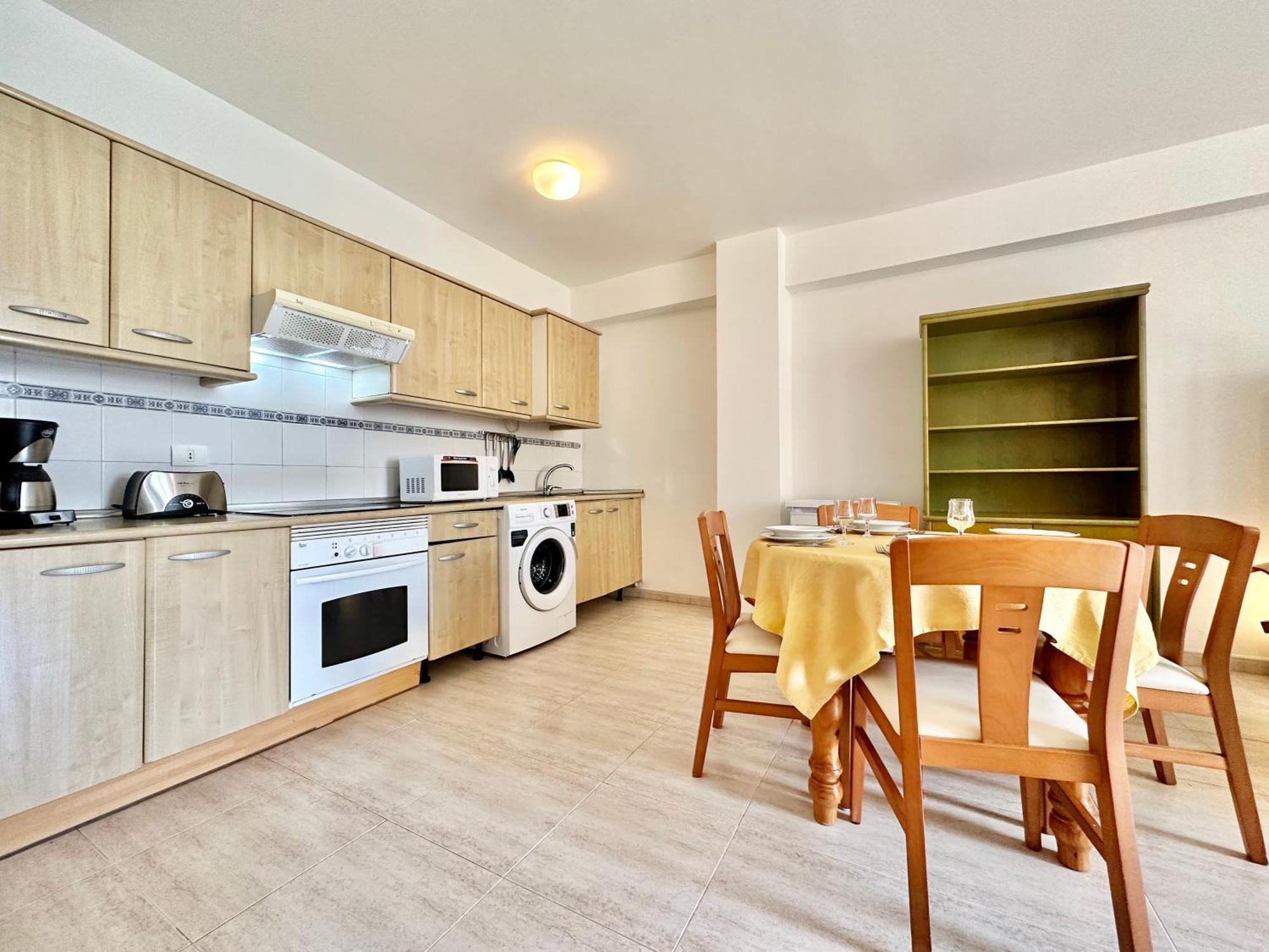 Alta Beachside Apartments بويرتو ذي لا كروز المظهر الخارجي الصورة