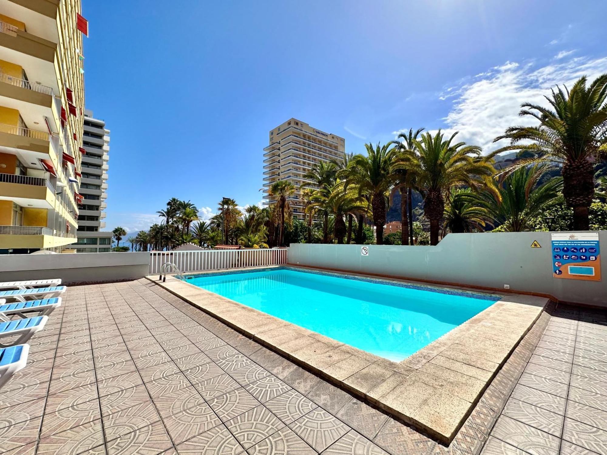 Alta Beachside Apartments بويرتو ذي لا كروز المظهر الخارجي الصورة